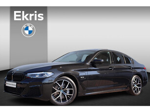 BMW 5 Serie Sedan 530e | High Executive M-Sportpakket / Safety Pack / Driving Assistant / Schuif Kanteldak / Trekhaak /