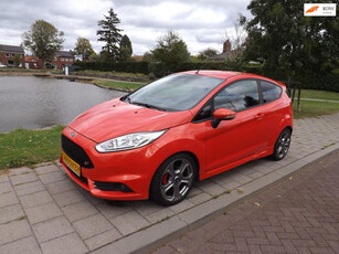 Ford FIESTA 1.6 ST2