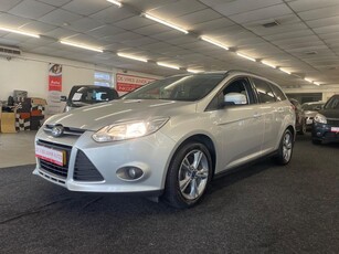 Ford Focus Wagon 1.0 EcoBoost Titanium. Cruise/climate