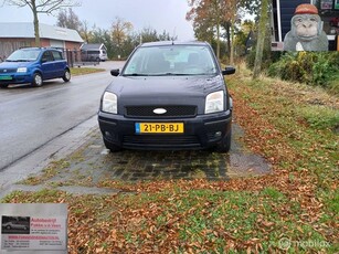 Ford Fusion 1.4-16V Futura