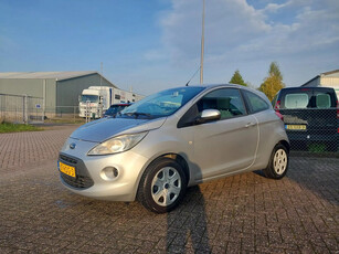 Ford Ka 1.2 Comfort start/stop !! VOL JAAR APK + 135.000 KM !!