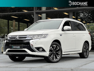 Mitsubishi Outlander 2.0 PHEV Instyle | Leder | Navigatie | Afneembare trekhaak |