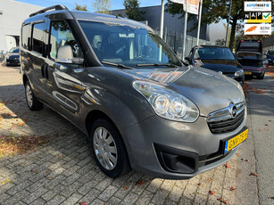 Opel Combo Tour 1.4 L1H1 ecoFLEX Cosmo airco, cruise, elec pakket, radio-cd, stoel verwarming, trekhaak, nwe apk, 1e eigenaar