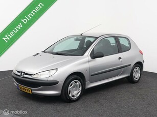 Peugeot 206 1.1 XR apk 06-2025