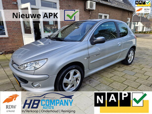 Peugeot 206 1.4-16V Quiksilver | Airco | Nieuwe APK | NAP