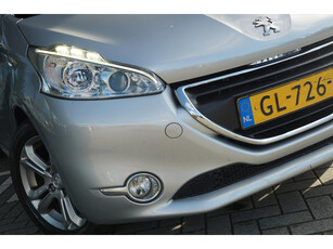 Peugeot 208 1.2 110PK Allure | Gris Aluminium | Chique auto!