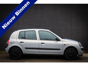 Renault Clio 1.2-16V Expression Net binnen; Jouw droomauto?