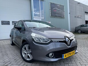 Renault Clio 1.5 dCi ECO 5D (bj 2014) NAVIACWEINIG KM!