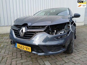 Renault Mégane Estate 1.3 TCe Limited - Frontschade - Links