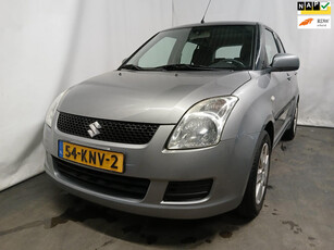 Suzuki Swift 1.3 Comfort - LM Velgen - Radio - Export