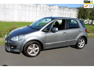 Suzuki SX4 1.6 Exclusive