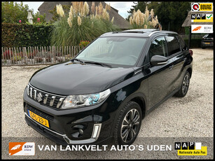 Suzuki VITARA 1.4 Boosterjet Stijl leder, navi, panoramadak, trekhaak