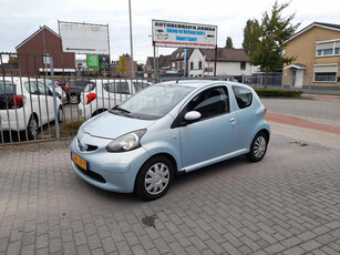 Toyota Aygo 1.0-12V