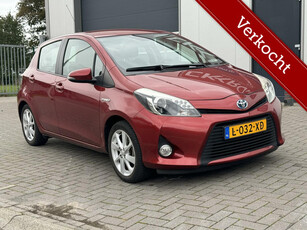 Toyota Yaris 1.5 Full Hybrid Aspiration Aut. (Navi / Clima)