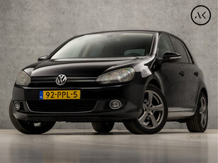 Volkswagen Golf 1.2 TSI Highline Sport Automaat (SCHERM, CAMERA, GETINT GLAS, ALCANTARA SPORTSTOELEN, LM VELGEN, PARKEERSENSOREN, CRUISE, NIEUWSTAAT)