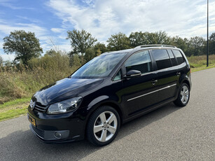 Volkswagen Touran 1.4 TSI Highline NAVi/TREKHAAK/ECC! ORG>NL NAP!