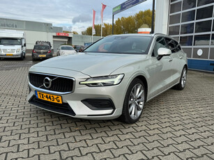 Volvo V60 2.0 T5 Momentum