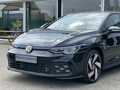 VOLKSWAGEN GOLF 1.4 GTE / IQ.Light / ACC / LED / CARPLAY / ZGAN