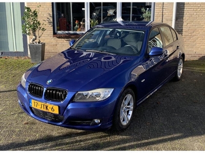 BMW 3-serie 320i Business Line