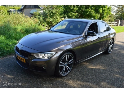 BMW 3-serie 320i F30 benzine Xenon Led Automaat