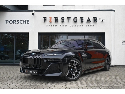 BMW i7 xDrive60 *M-Sport / Bowers & Wilkins / Theatre