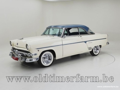 Ford Victoria Crestline V8 '54 CH8201