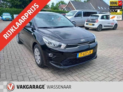 Kia Rio 1.2i 83pk 5drs stuur en stoel verwarming