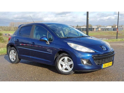 Peugeot 207 1.4 VTi Style Airco/Lmv/Trekhaak/Nap/Boekjes