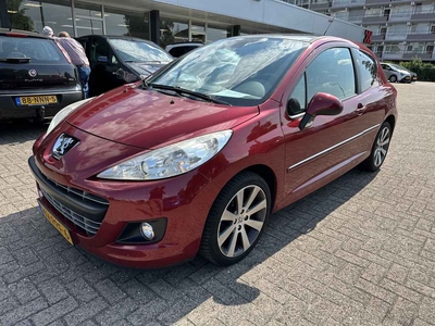 Peugeot 207 1.6 Féline Panodak Klima Pdc 17'lmv NAP