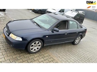 Audi A4 Limousine 1.8 5V Advance