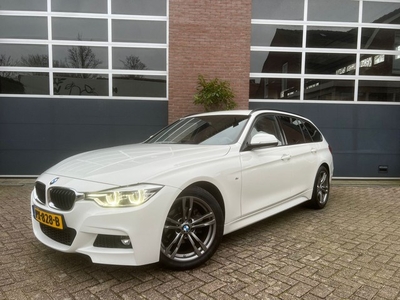 BMW 3 Serie Touring 318i Corp. Lease Exe / M-Styling / NAP