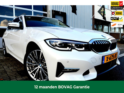 BMW 3-serie Touring 330i xDrive High Executive NAV/LEER/PANO