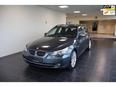 BMW 5-serie Touring 530d Executive LCI Facelift