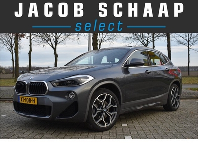 BMW X2 sDrive20i M-Sport High Executive / Pano-Schuifdak /