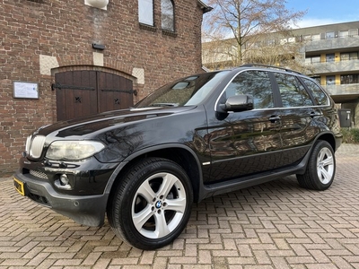 BMW X5 4.4i V8 Autom/Tiptr High Executive