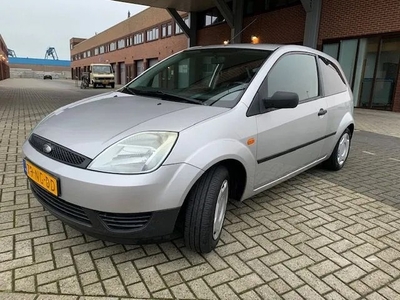 Ford Fiesta 1.25-16V Celebration! Leder! APK t/m 09-2024!