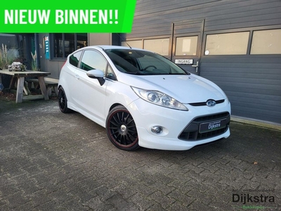 Ford Fiesta 1.4 ST- Line/ Lederen bekleding/ 17