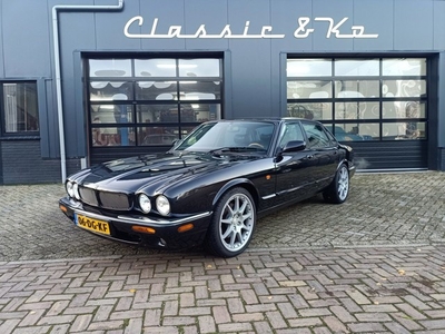 Jaguar XJR 4.0 V8