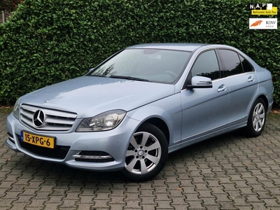 Mercedes-Benz C-klasse 180 Premium Edition AUTOMAAT /