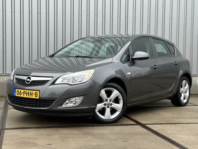 Opel Astra 1.4 Edition Airco - Cruise - Complete