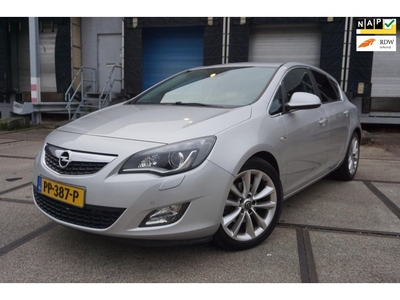 Opel Astra 1.6 Turbo Sport * Full Optie *