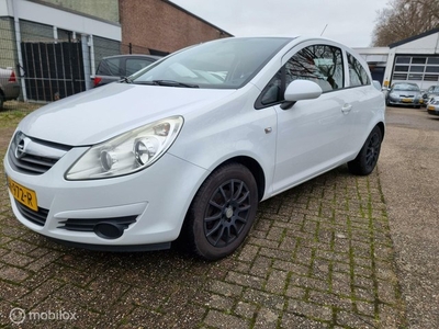 Opel Corsa 1.2-16V Edition