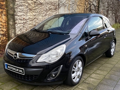 Opel Corsa 1.2 EcoFlex Cosmo LPGNavigatieClimate Control