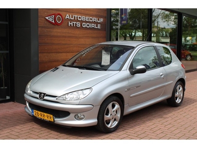 Peugeot 206 1.4-16V Quiksilver