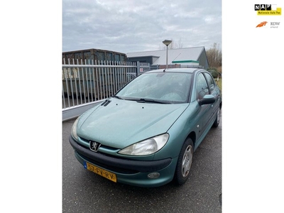 Peugeot 206 1.4 Gentry