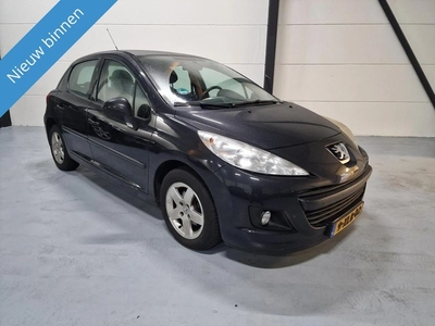 Peugeot 207 1.4 VTi Comfort 5 deurs (bj 2010)