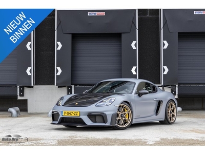 Porsche 718 GT4 RS