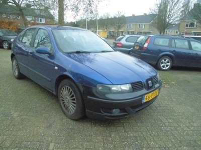 SEAT Leon 1.9 TDI Stella RIJDT GOED (bj 2004)