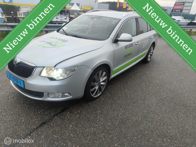 Skoda Superb Combi 1.6 TDI Greenline Ambition Business Line