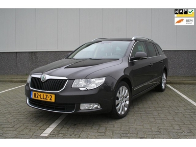 Skoda Superb Combi 1.8 TSI Elegance Business Line trekhaak